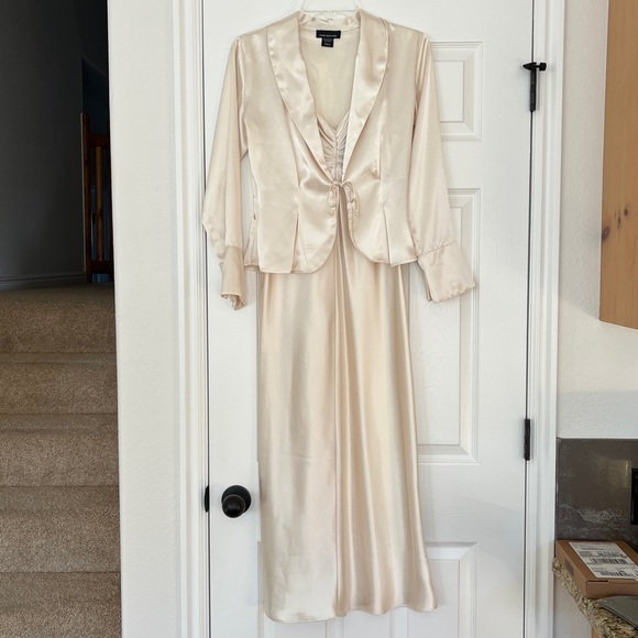 Jones New York Nightgown set - Picture 1 of 7